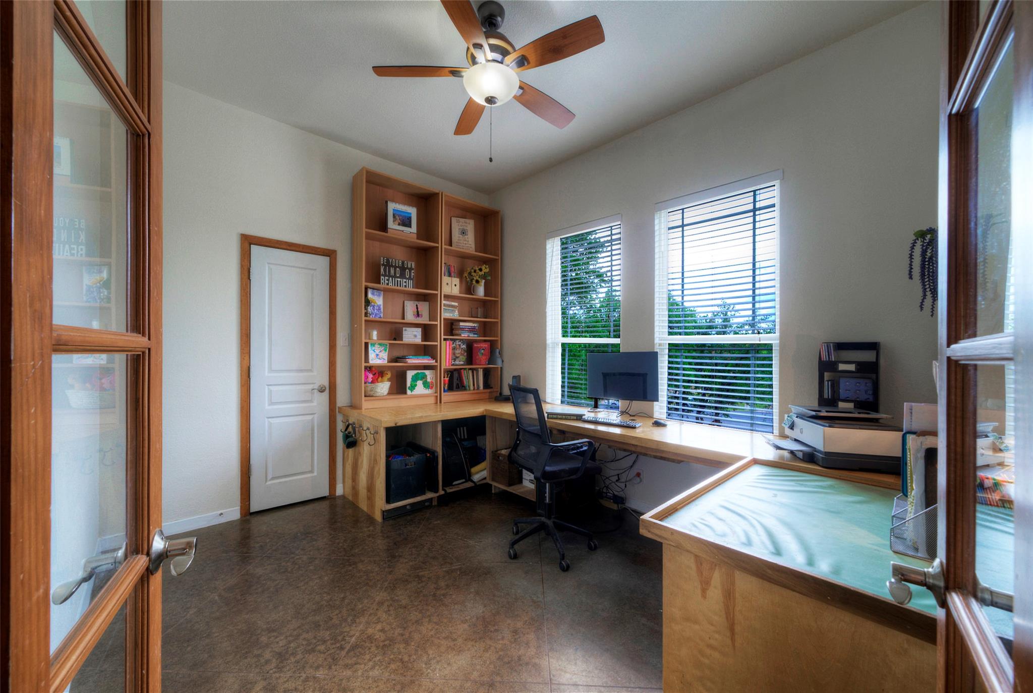 124 Summer Oak Ct, Georgetown, TX 78628