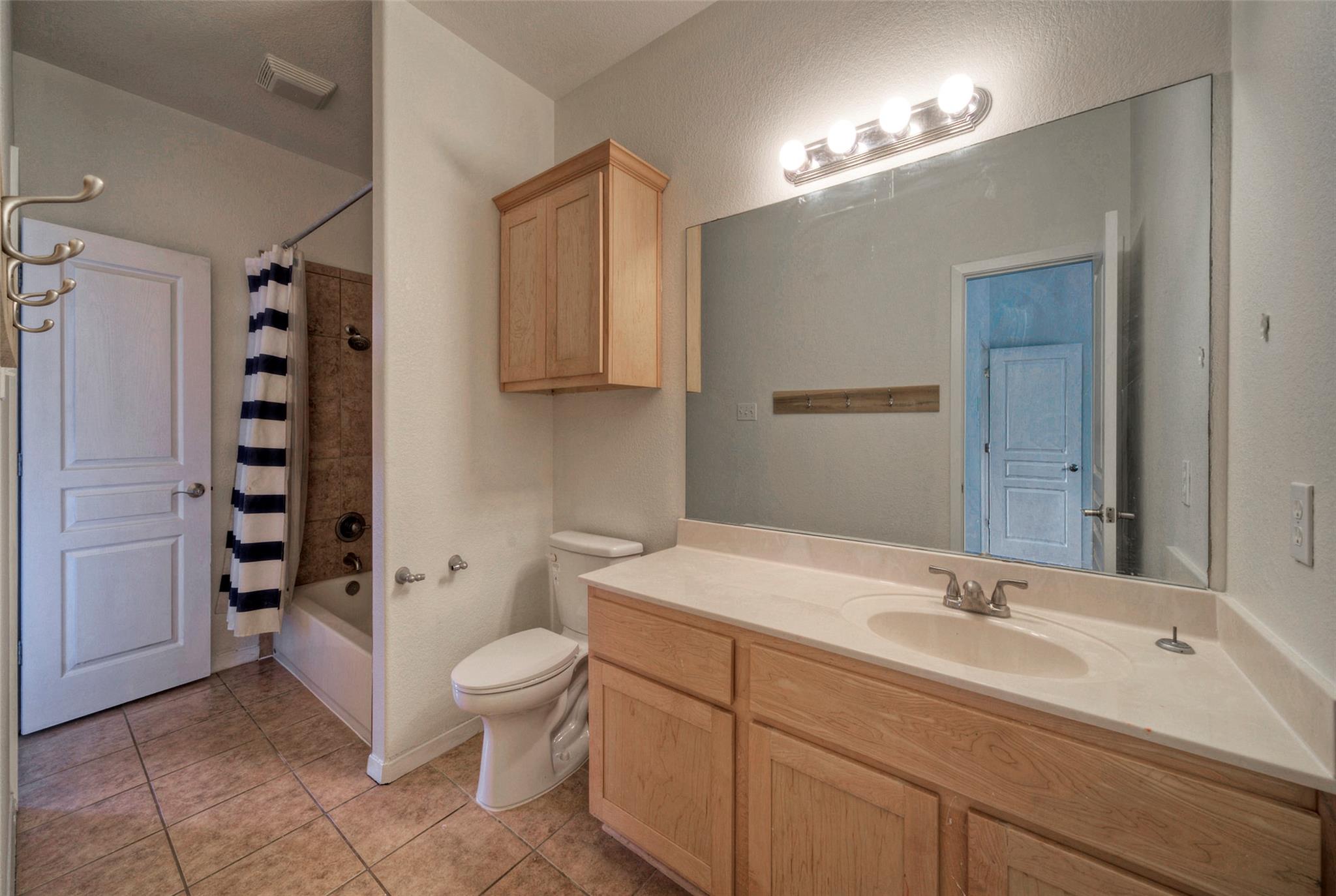 124 Summer Oak Ct, Georgetown, TX 78628