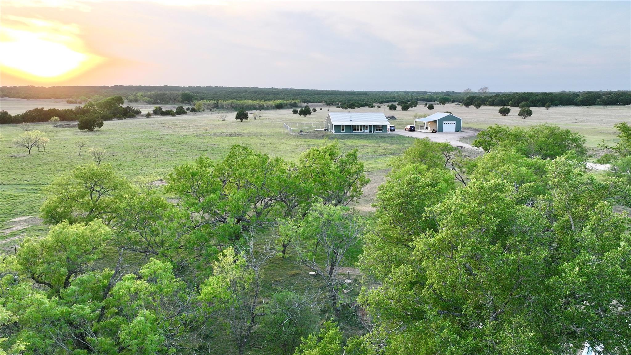 2002 County Road 1154, Lampasas, TX 76550