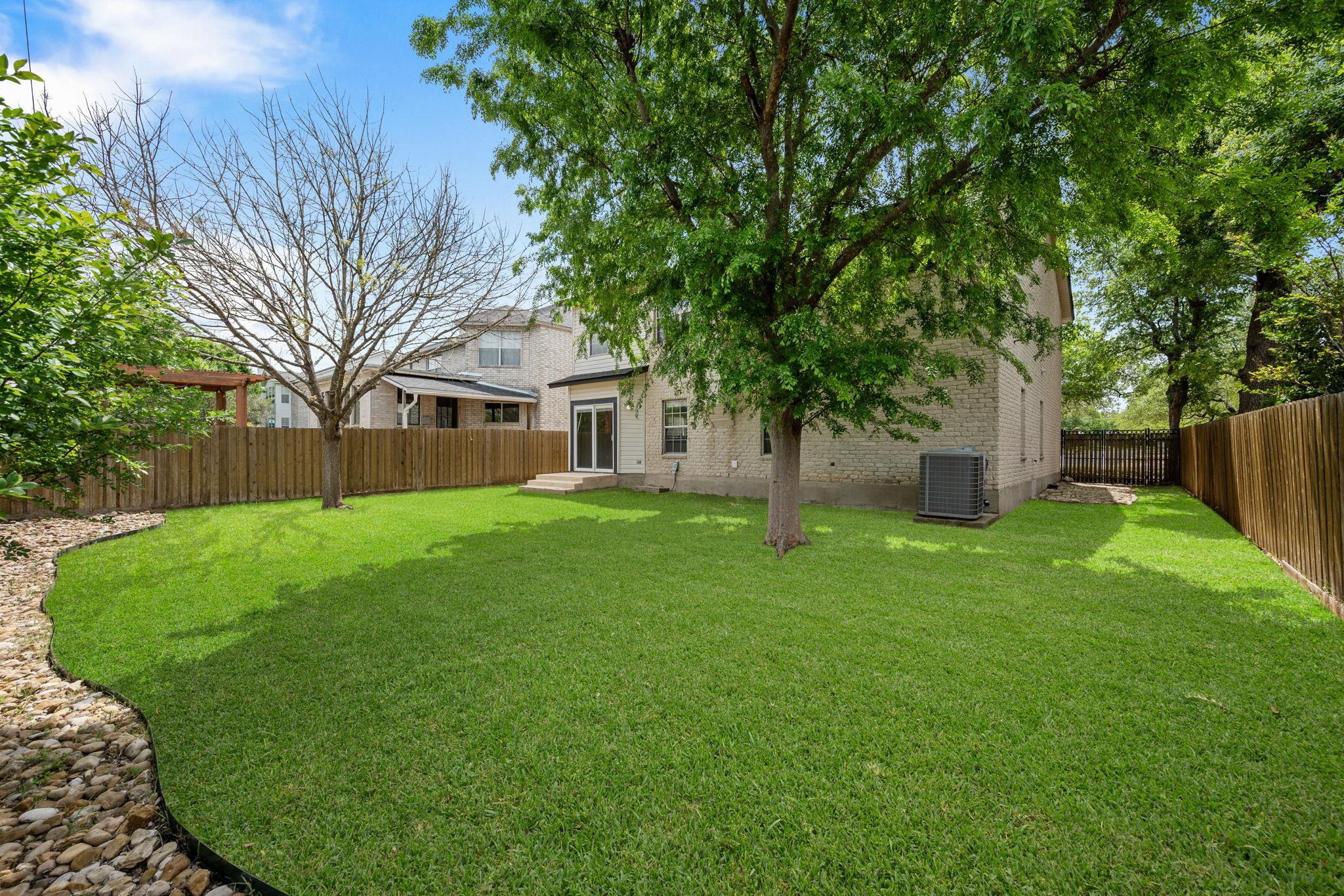 1010 Del Roy Dr, Cedar Park, TX 78613