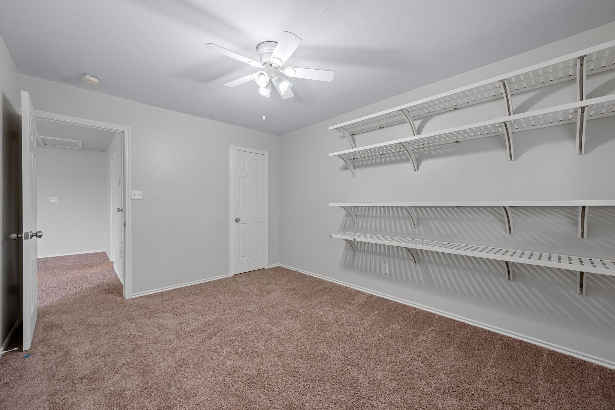 1010 Del Roy Dr, Cedar Park, TX 78613