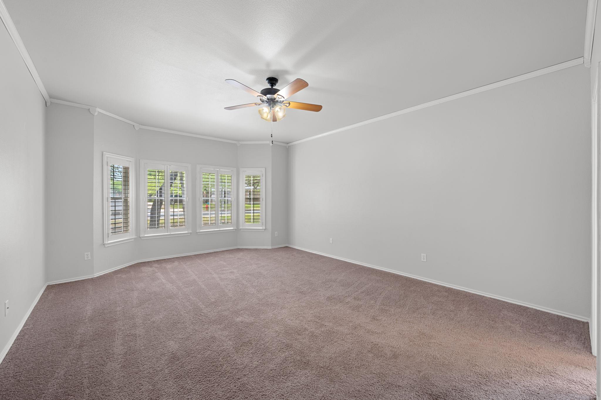 1010 Del Roy Dr, Cedar Park, TX 78613