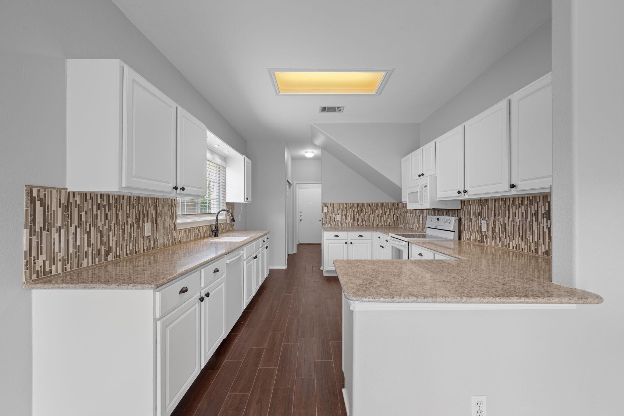 1010 Del Roy Dr, Cedar Park, TX 78613