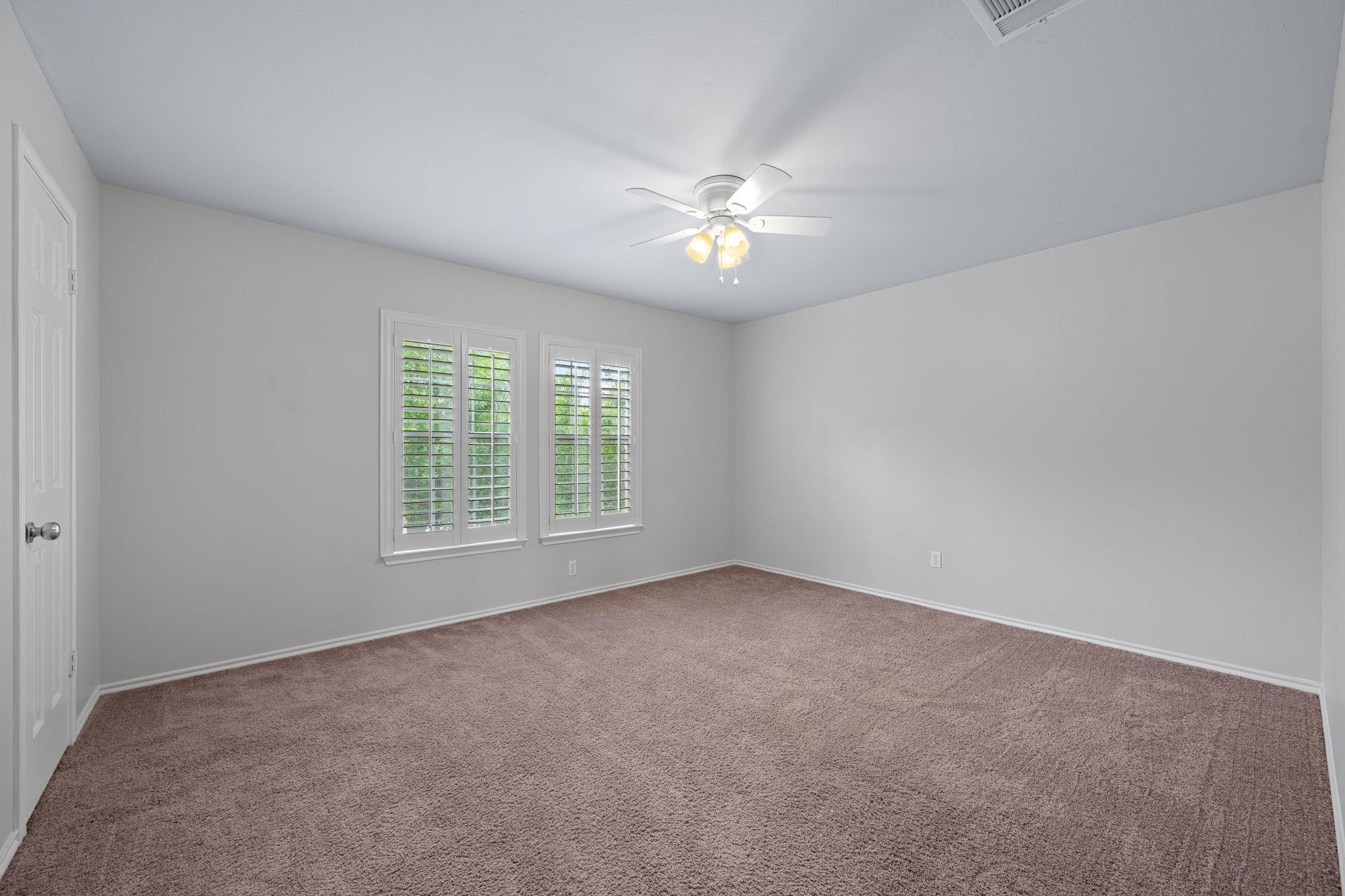 1010 Del Roy Dr, Cedar Park, TX 78613