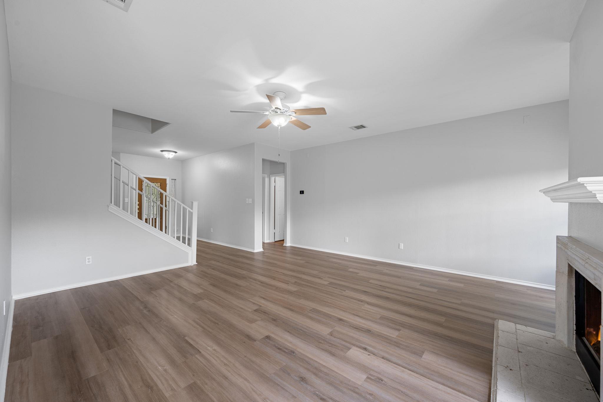 1010 Del Roy Dr, Cedar Park, TX 78613