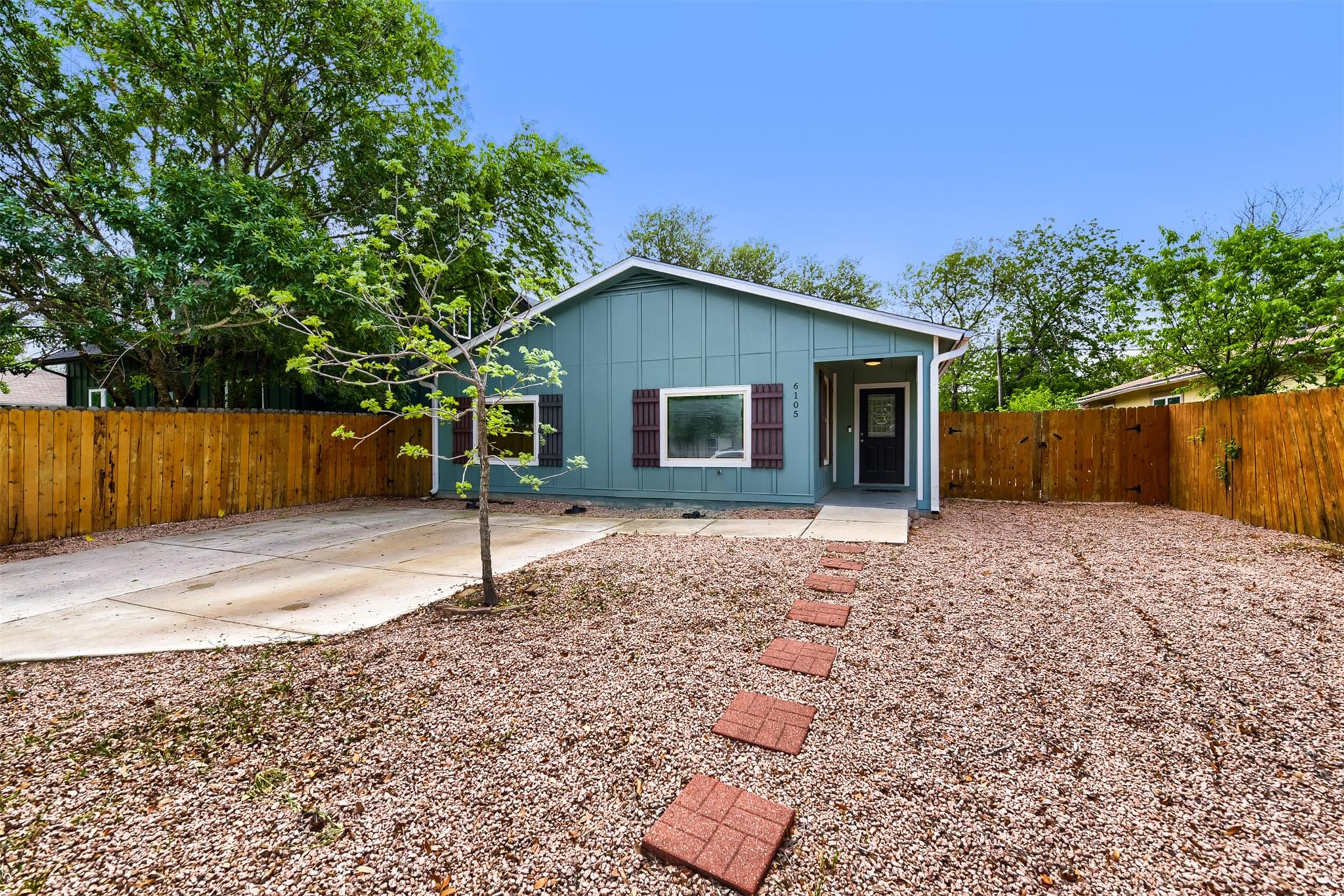 6105 Palm Cir, Austin, TX 78741
