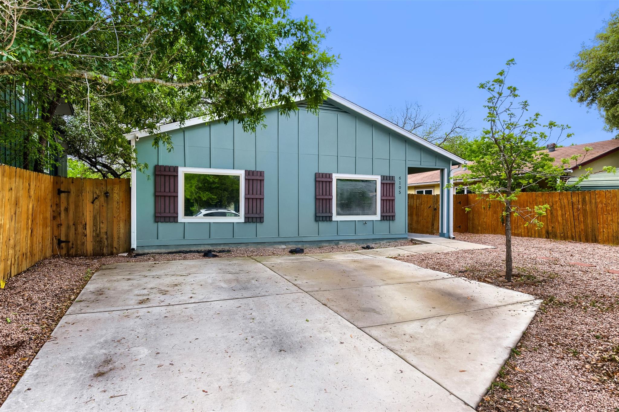 6105 Palm Cir, Austin, TX 78741