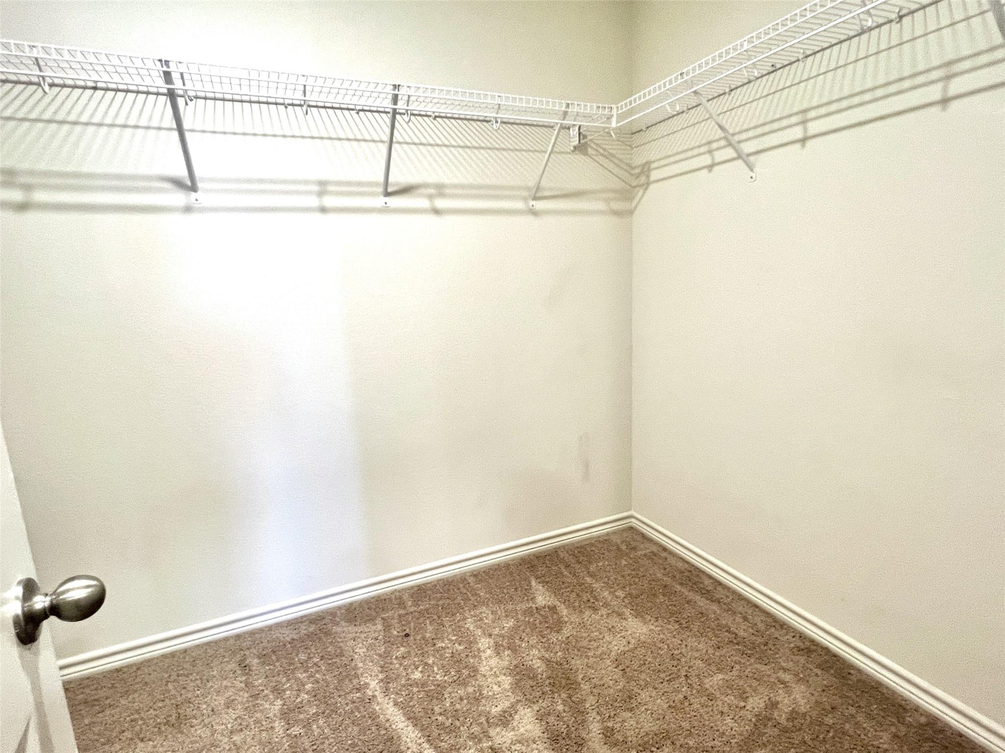 113 Sunnymeade Ln, Jarrell, TX 76537