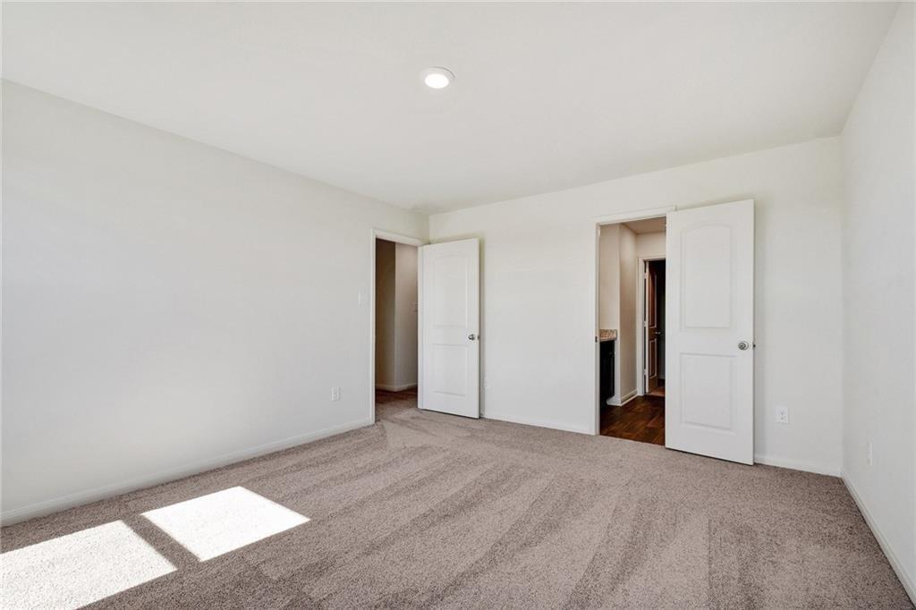 113 Sunnymeade Ln, Jarrell, TX 76537