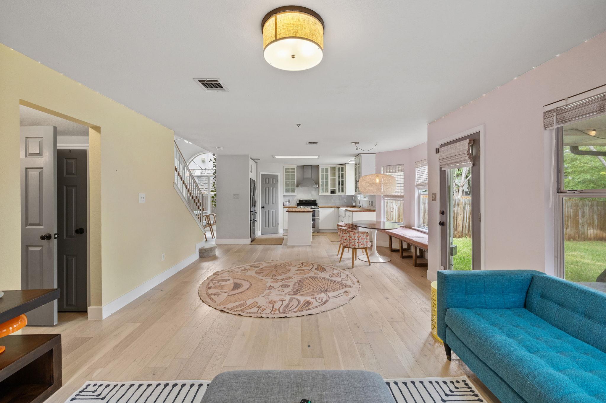 12761 Council Bluff Dr, Austin, TX 78727