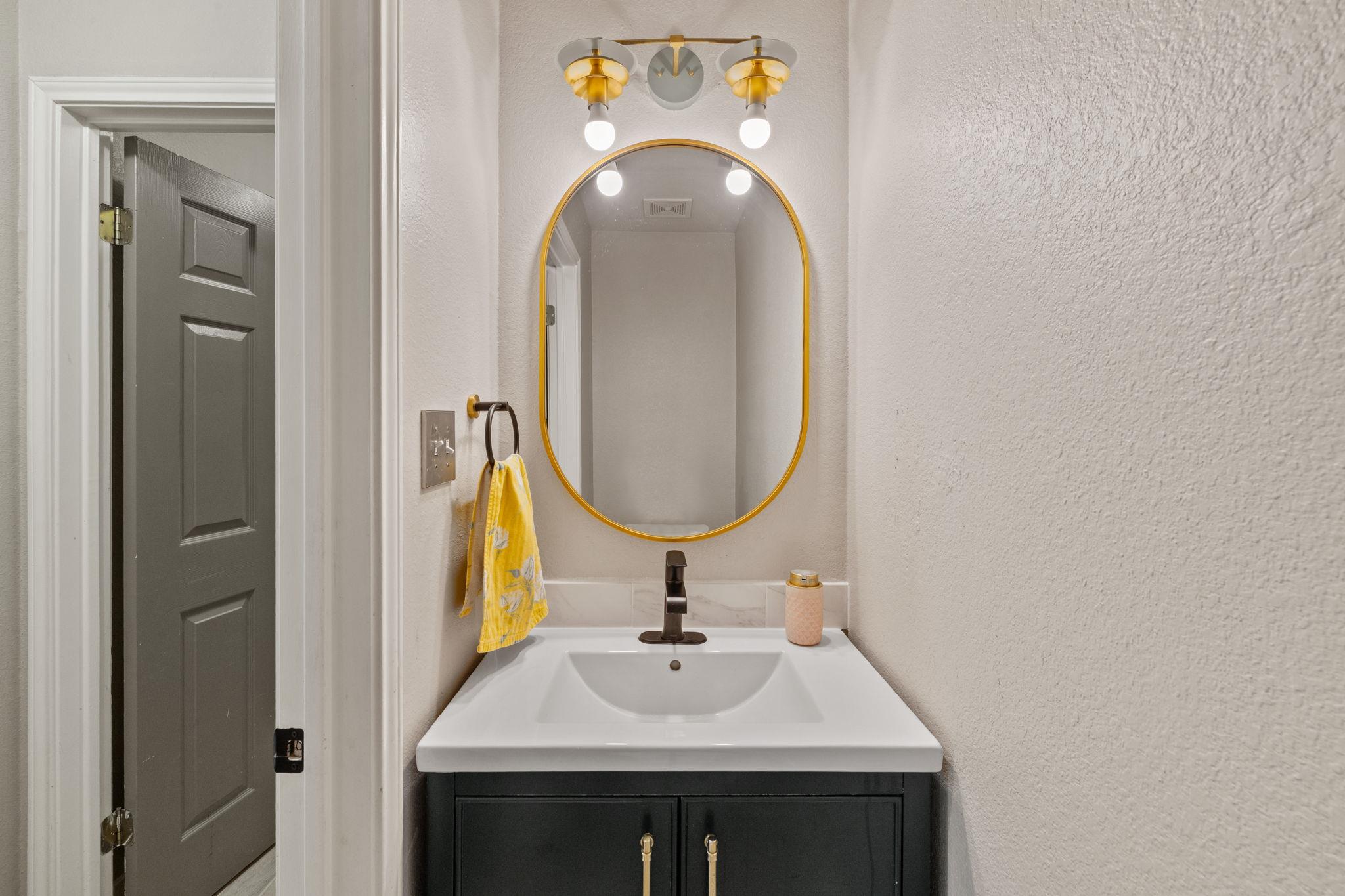 12761 Council Bluff Dr, Austin, TX 78727