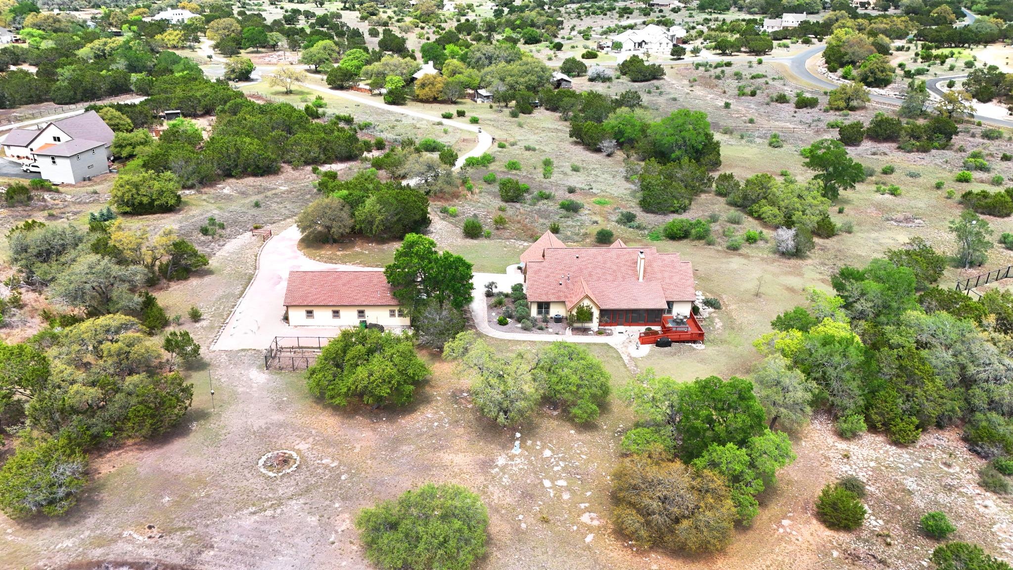 225 Blue Water Cv, Wimberley, TX 78676