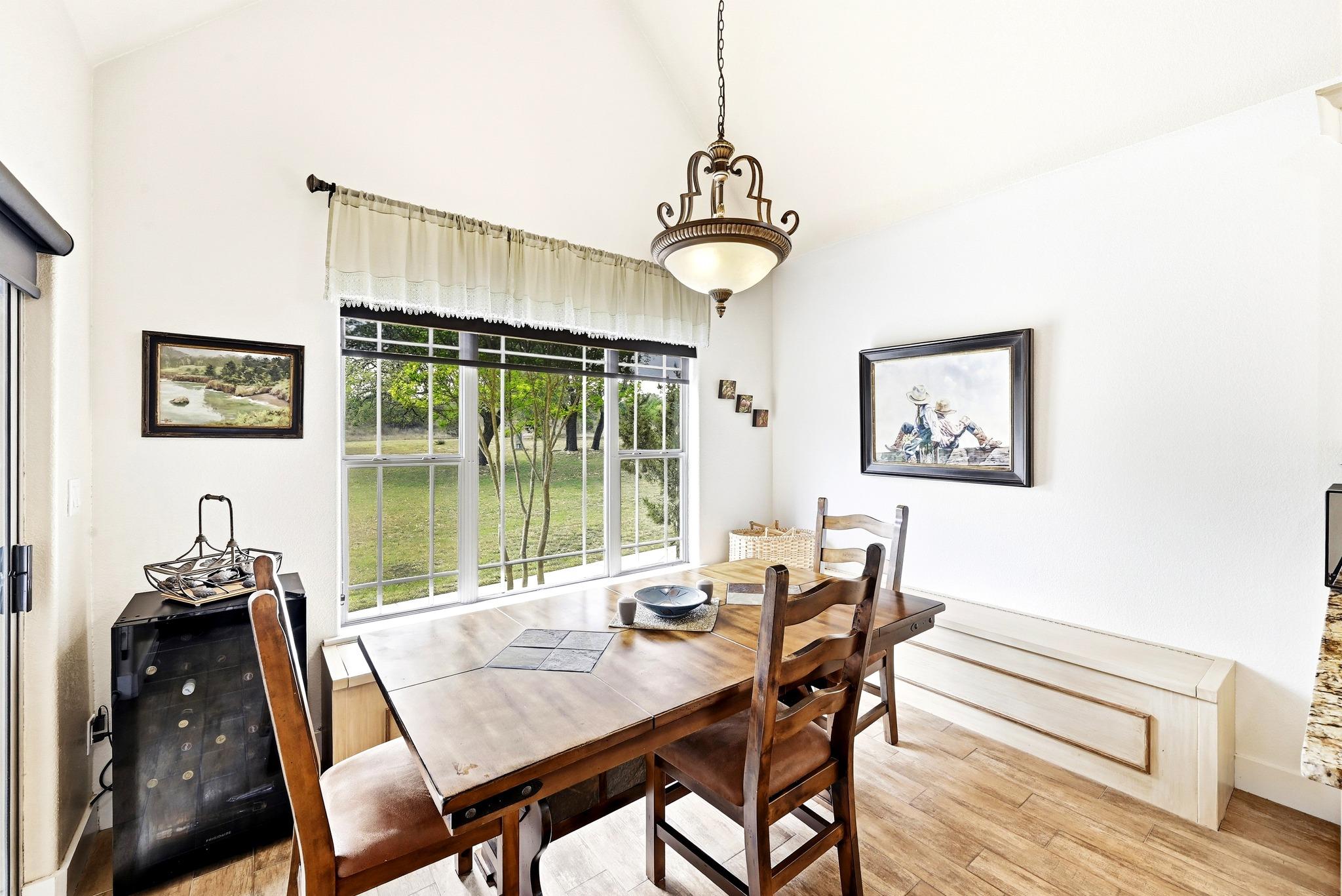 225 Blue Water Cv, Wimberley, TX 78676