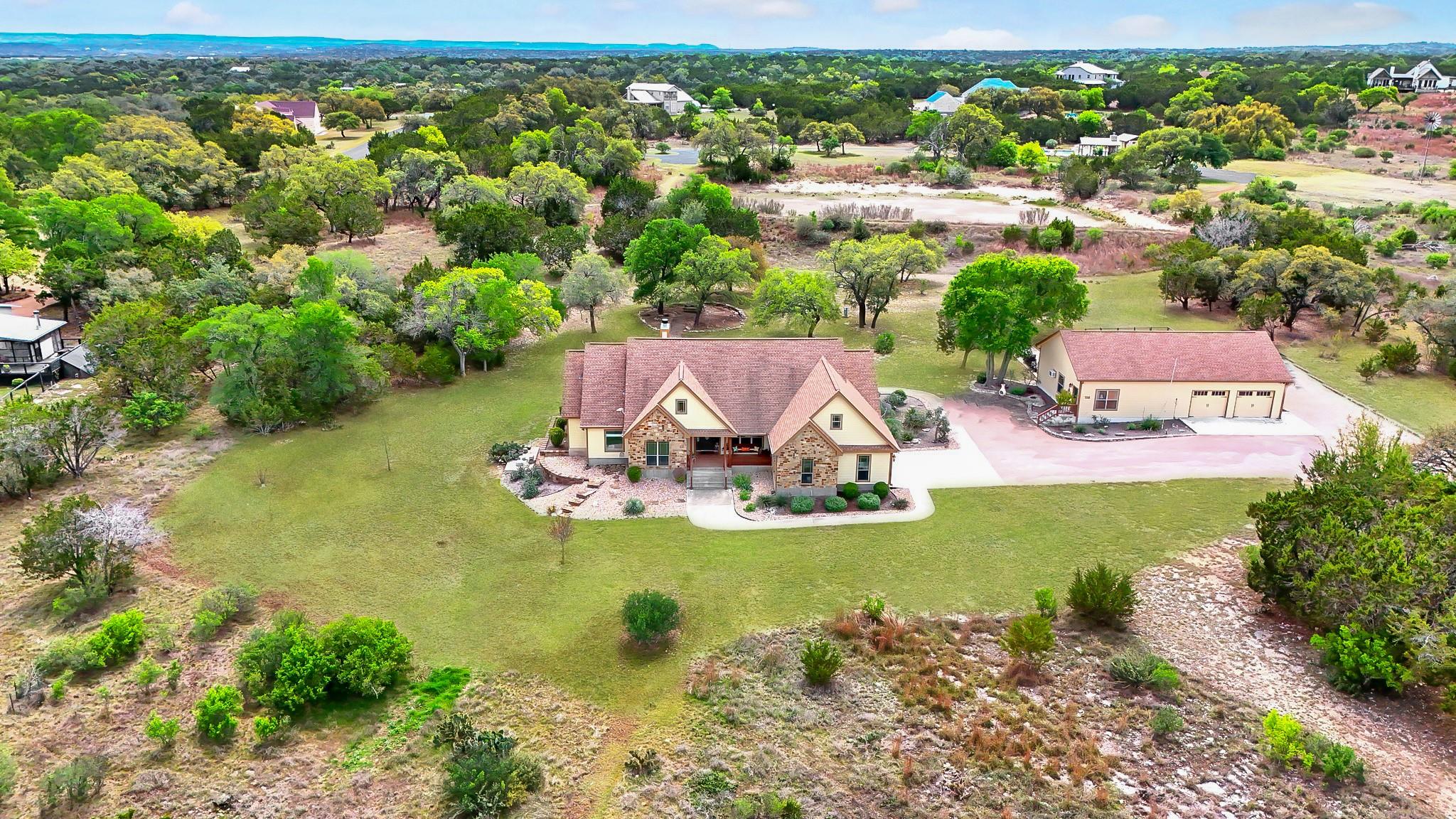 225 Blue Water Cv, Wimberley, TX 78676