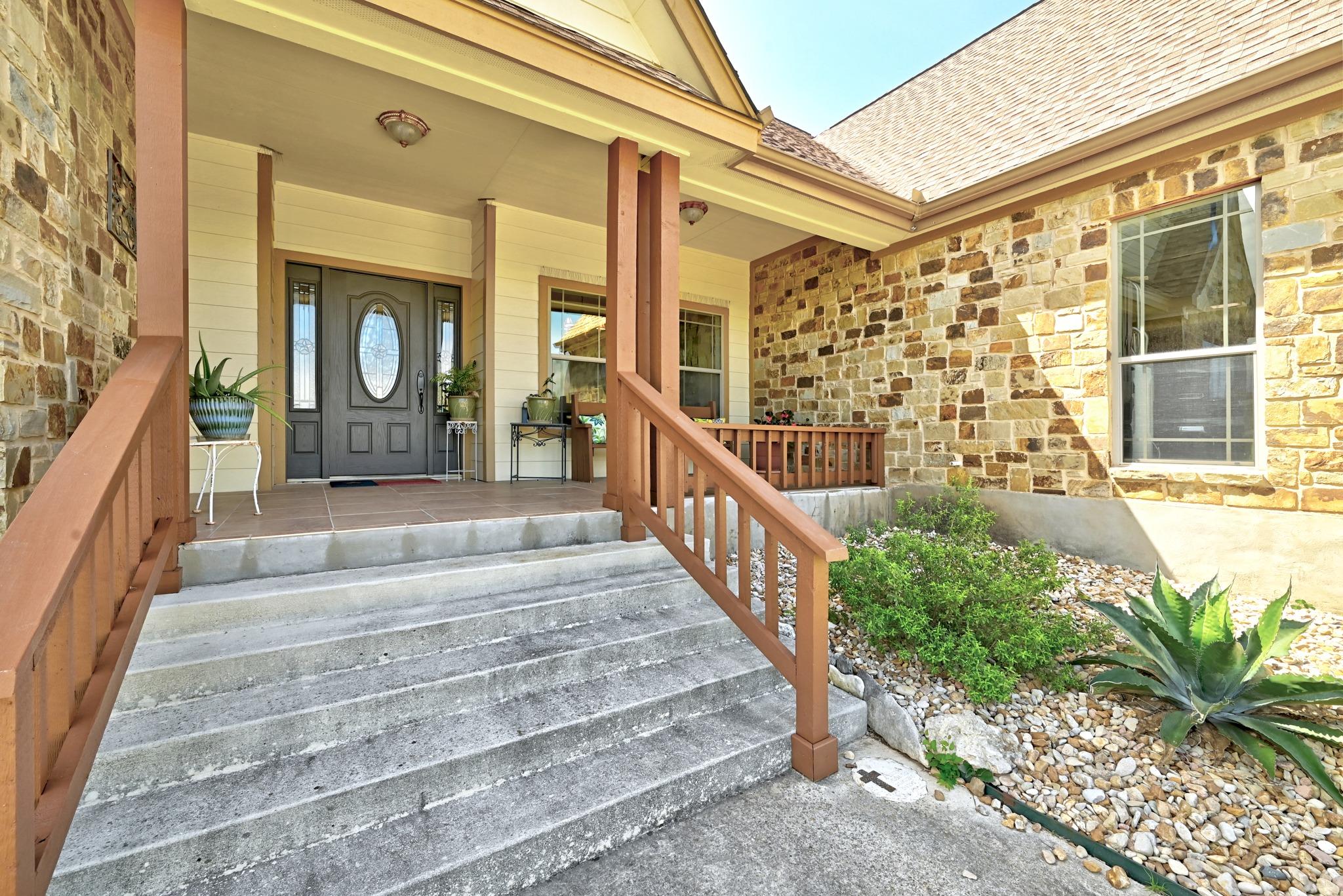 225 Blue Water Cv, Wimberley, TX 78676