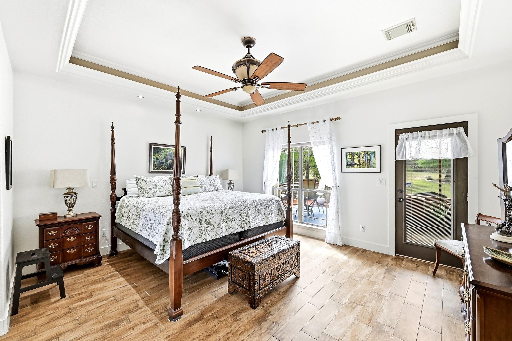 225 Blue Water Cv, Wimberley, TX 78676