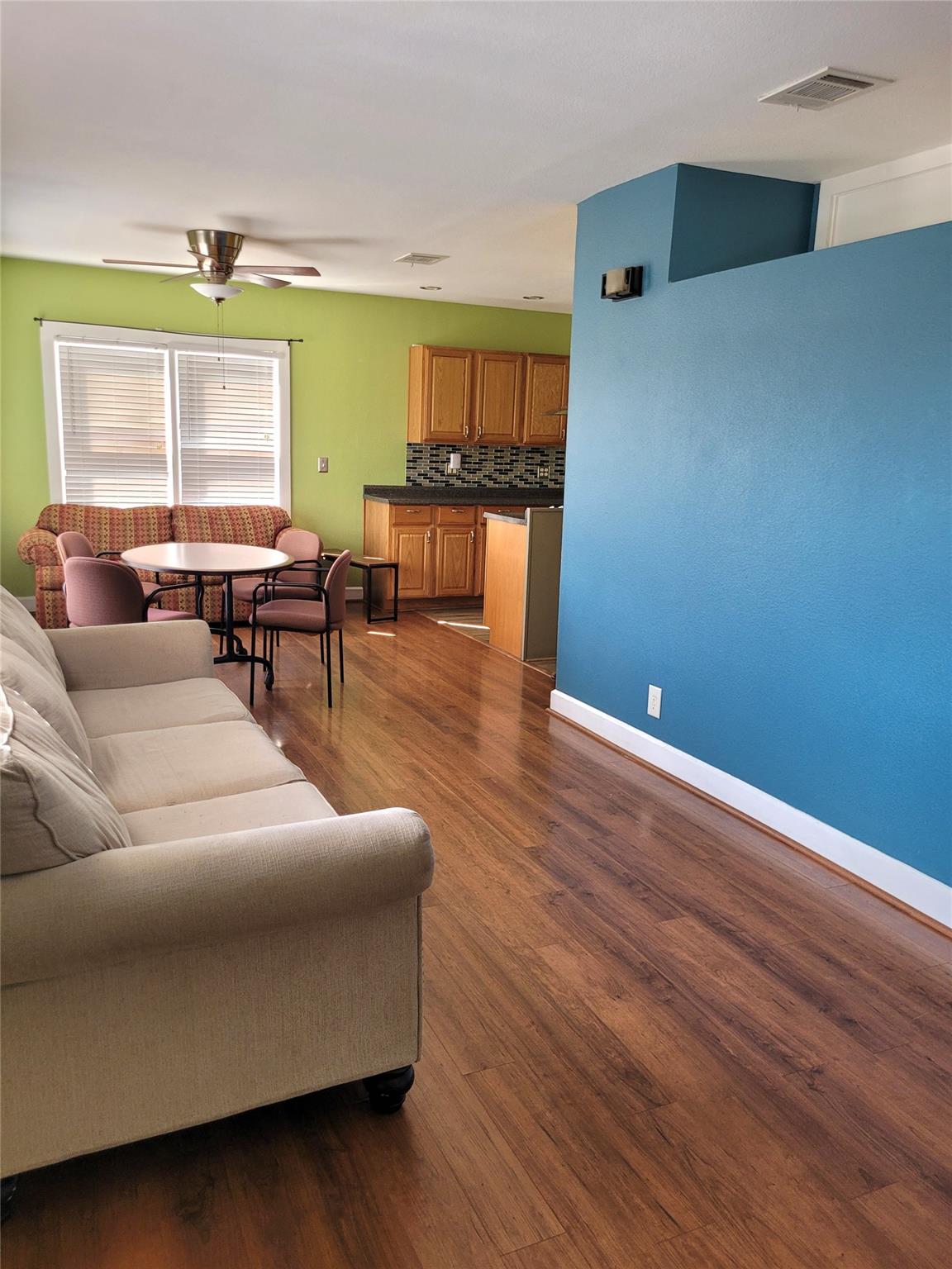 1106 Austin St, Bastrop, TX 78602