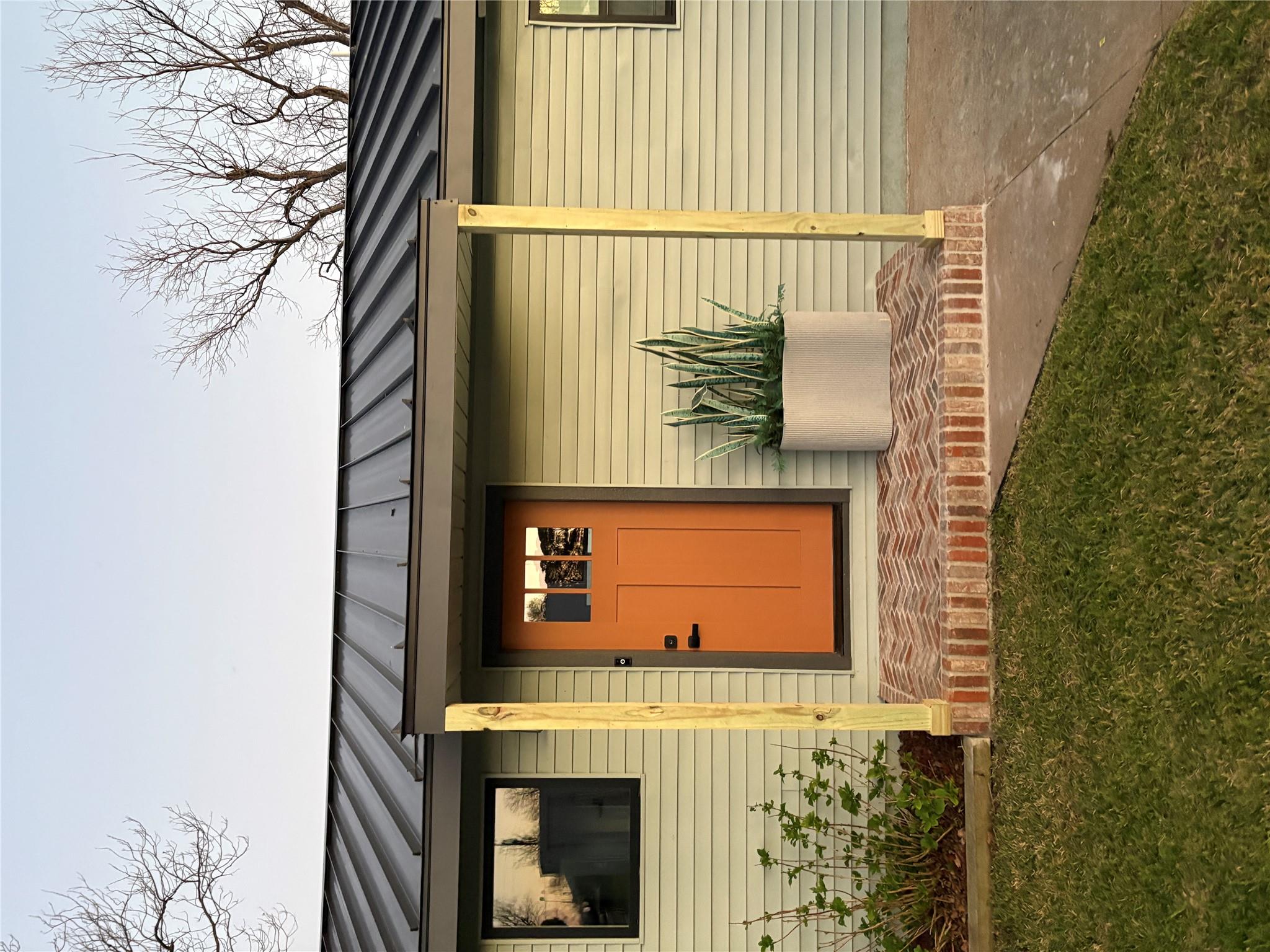 611 Lakeshore Loop, Tow, TX 78672