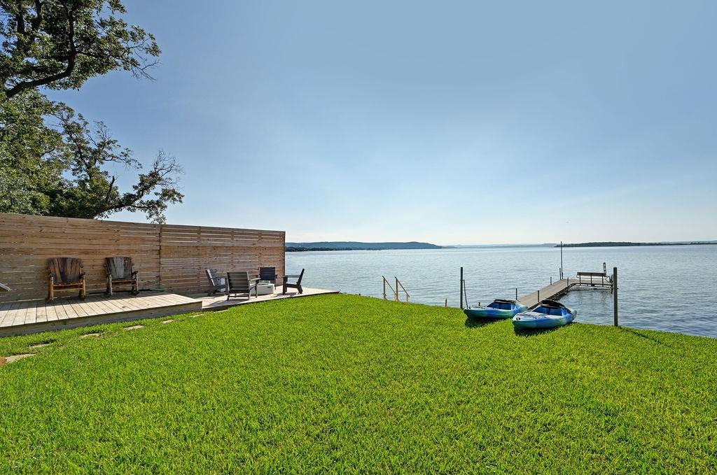 611 Lakeshore Loop, Tow, TX 78672