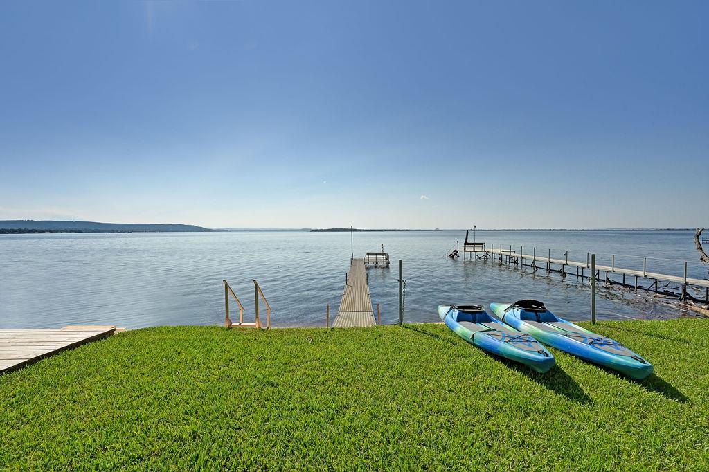 611 Lakeshore Loop, Tow, TX 78672