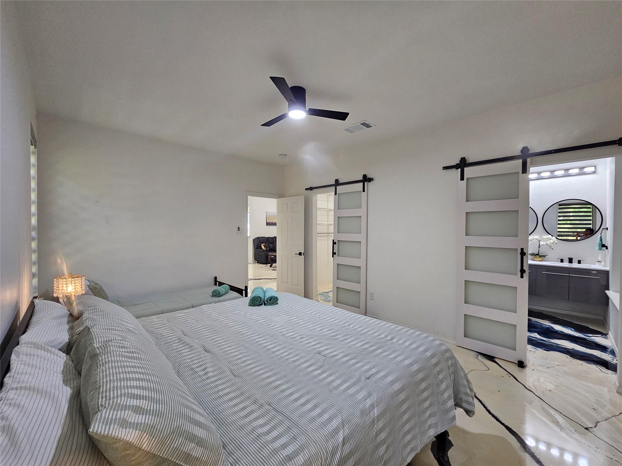 11806 Prairie Hen Ln, Austin, TX 78758