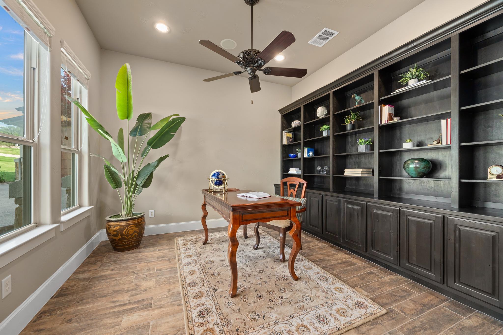 204 Wilderness Trl, Georgetown, TX 78633