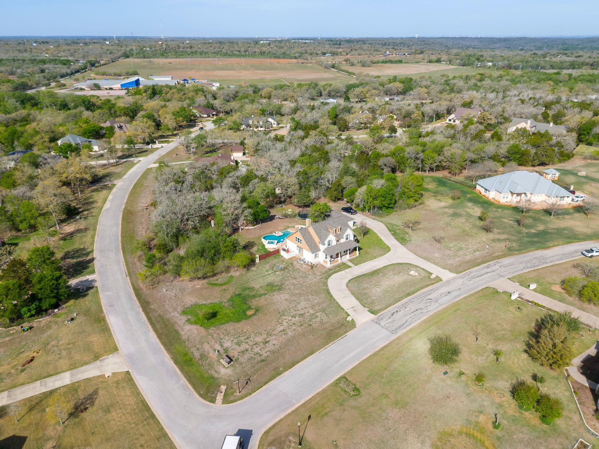 154 Old Settlers Dr, Bastrop, TX 78602