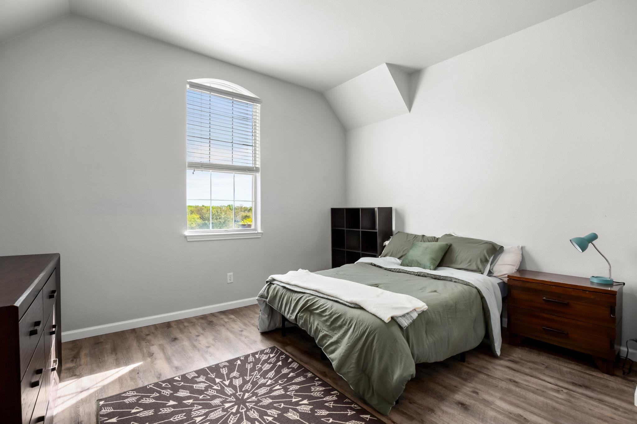 154 Old Settlers Dr, Bastrop, TX 78602