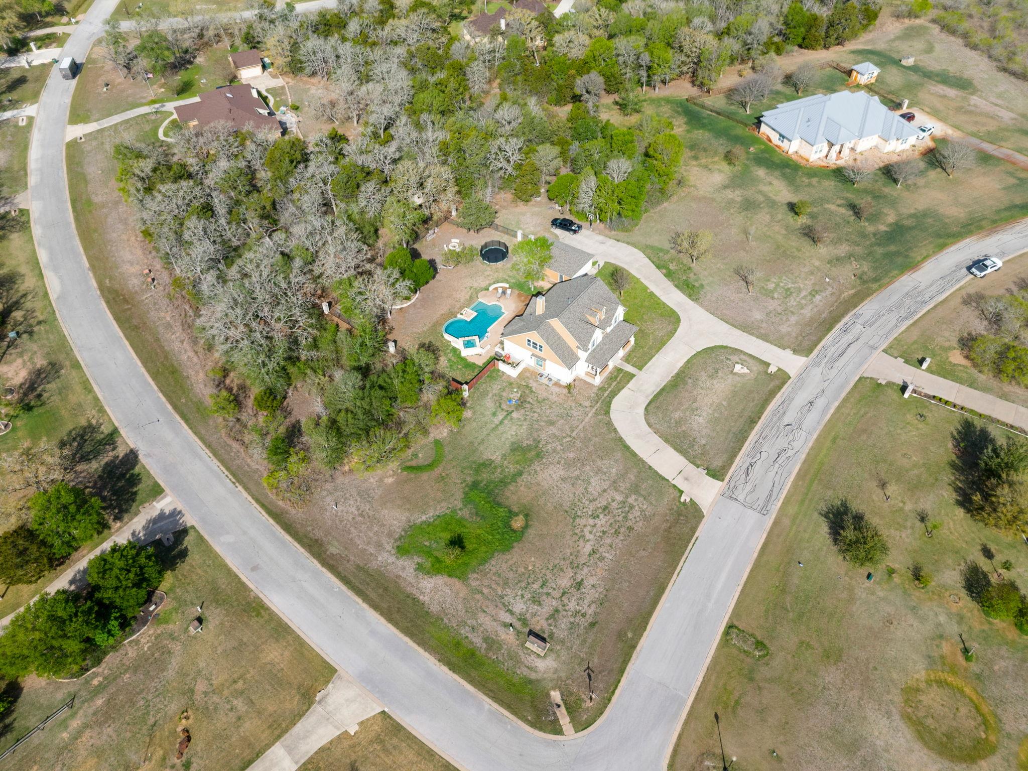 154 Old Settlers Dr, Bastrop, TX 78602