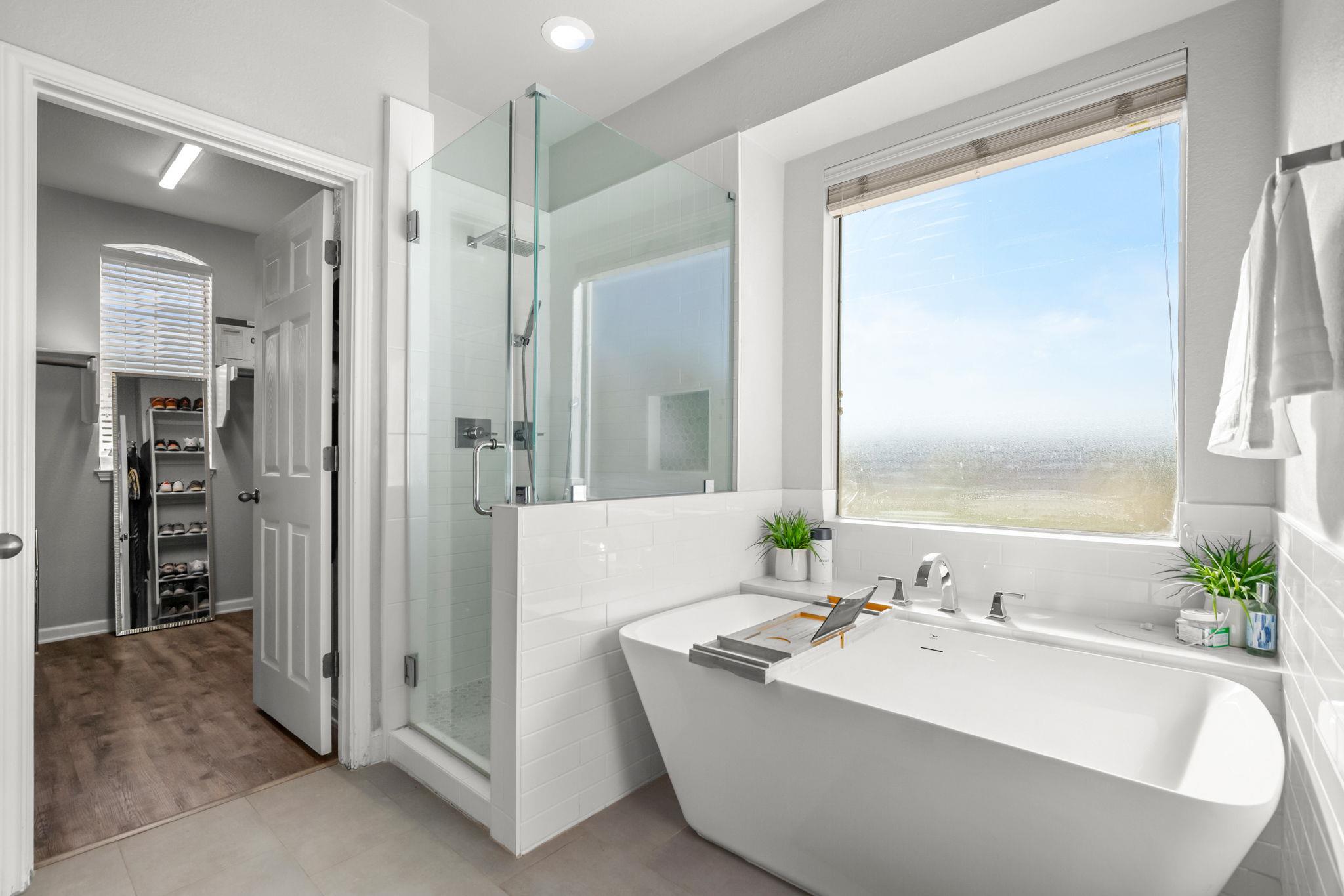 154 Old Settlers Dr, Bastrop, TX 78602