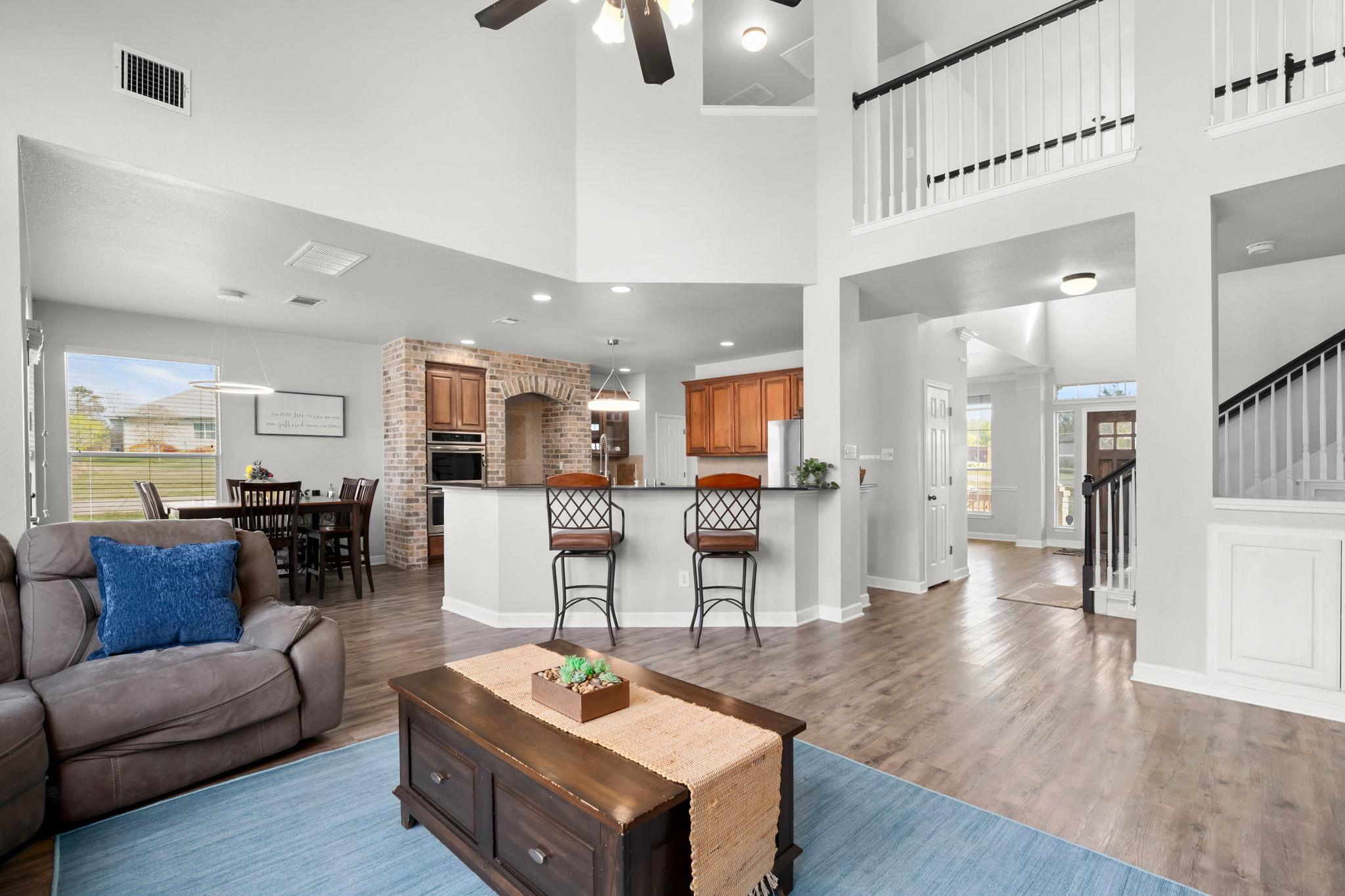 154 Old Settlers Dr, Bastrop, TX 78602