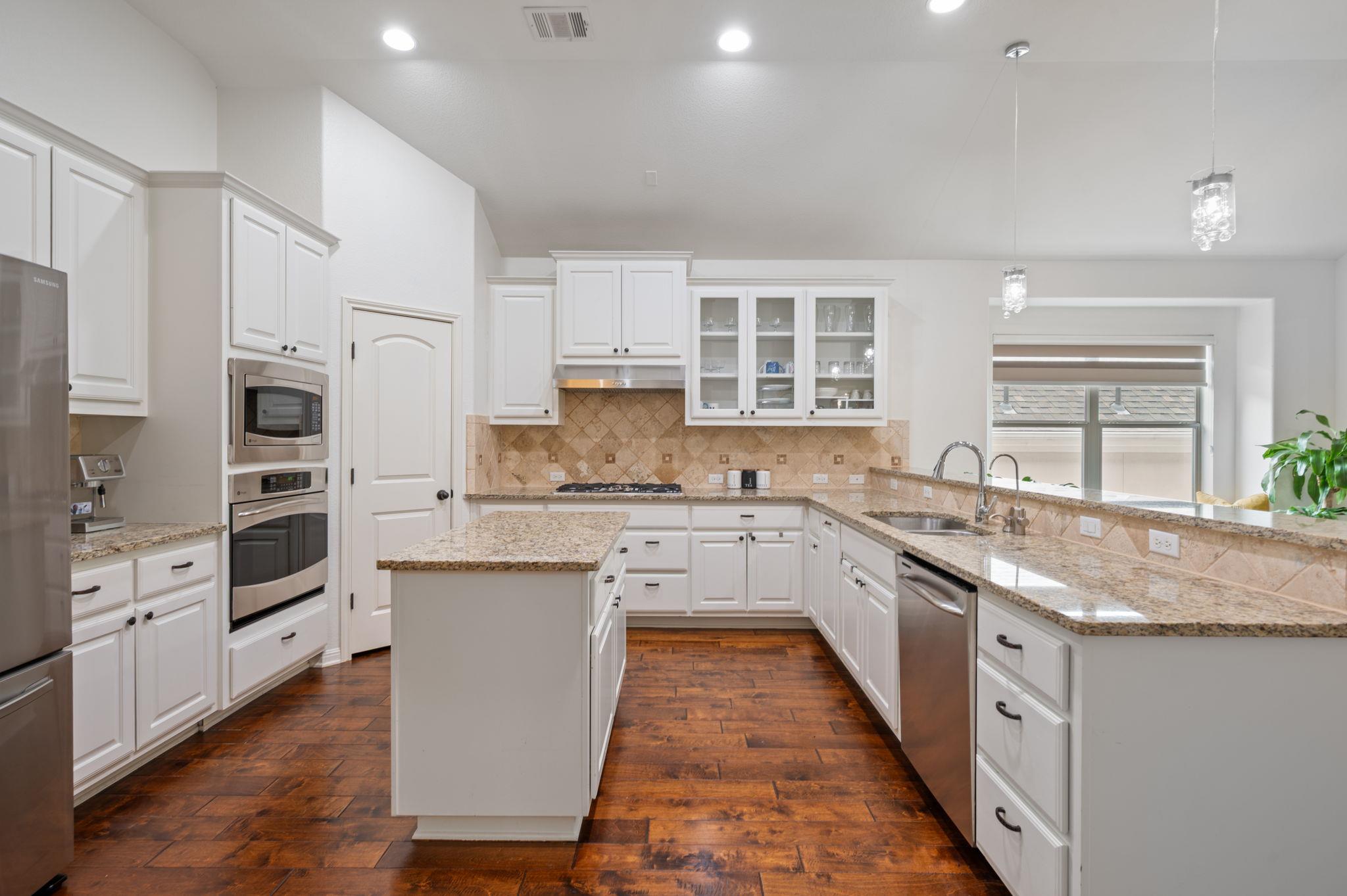 4220 Tambre Bnd, Austin, TX 78738