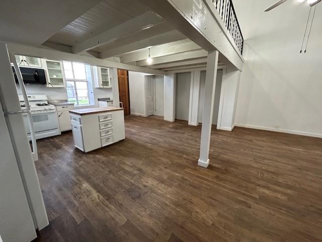 109 N Main St # A, Taylor, TX 76574