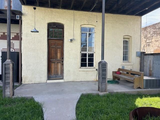 109 N Main St # A, Taylor, TX 76574