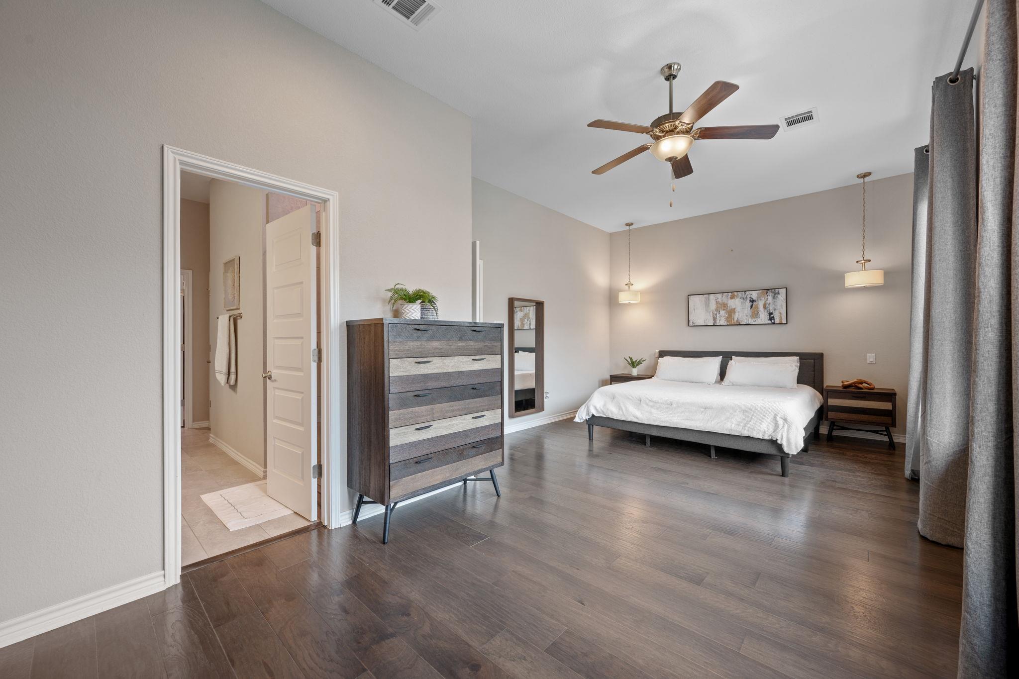 308 Adams St, Georgetown, TX 78628