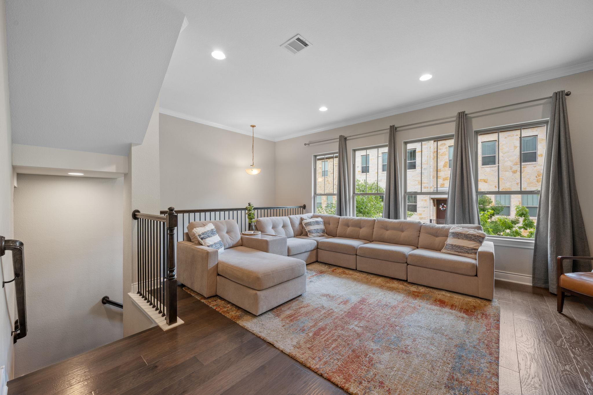 308 Adams St, Georgetown, TX 78628