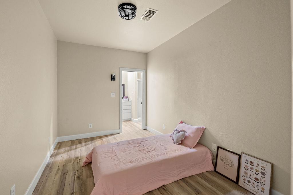 2795 W Highway 290, Dripping Springs, TX 78620