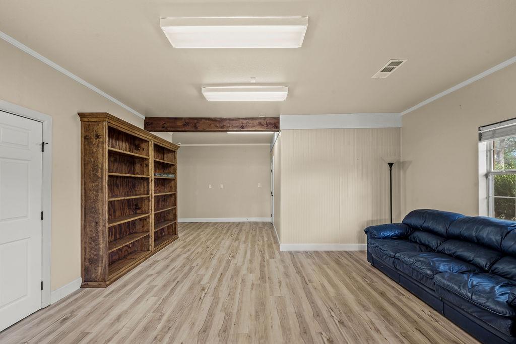 2795 W Highway 290, Dripping Springs, TX 78620