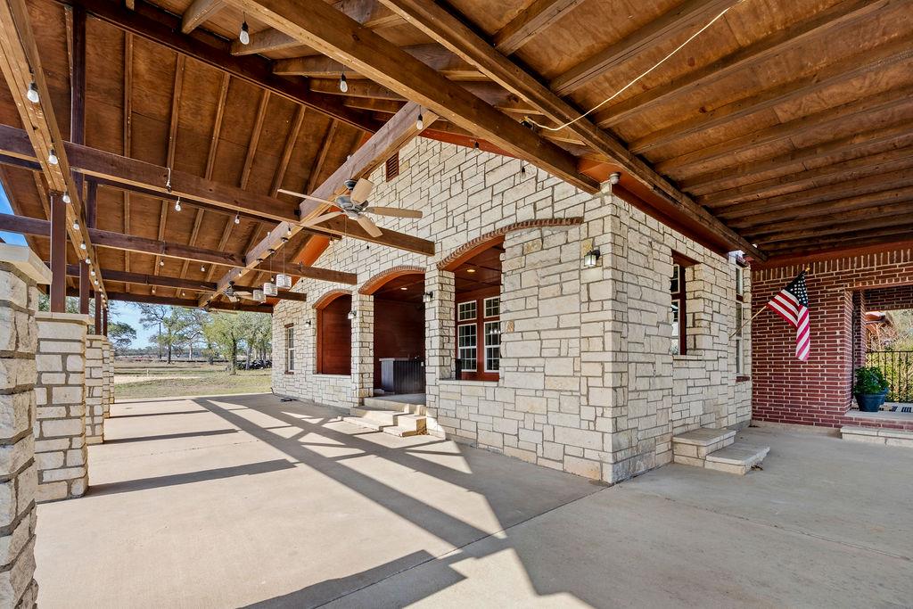 2795 W Highway 290, Dripping Springs, TX 78620