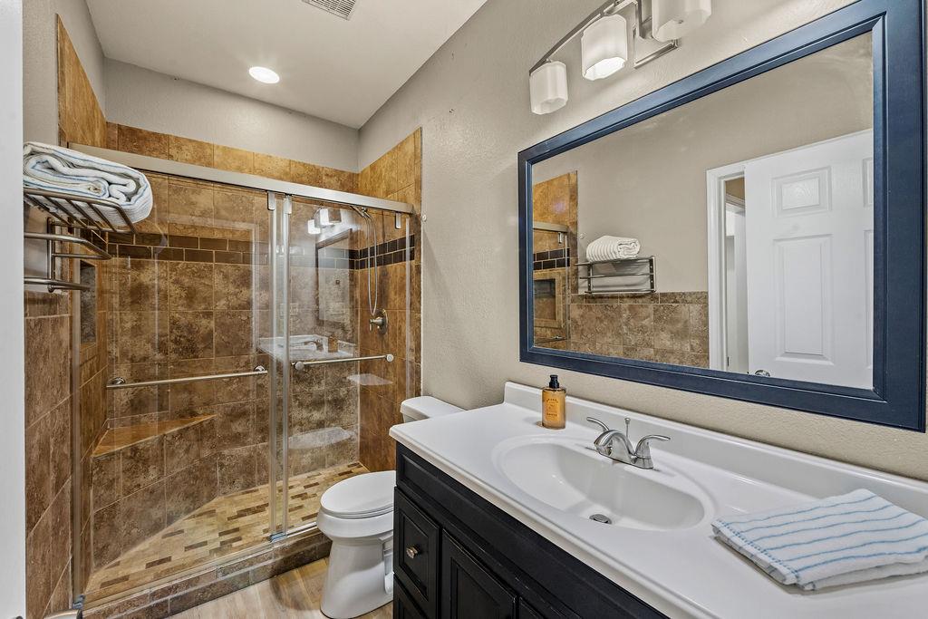 2795 W Highway 290, Dripping Springs, TX 78620