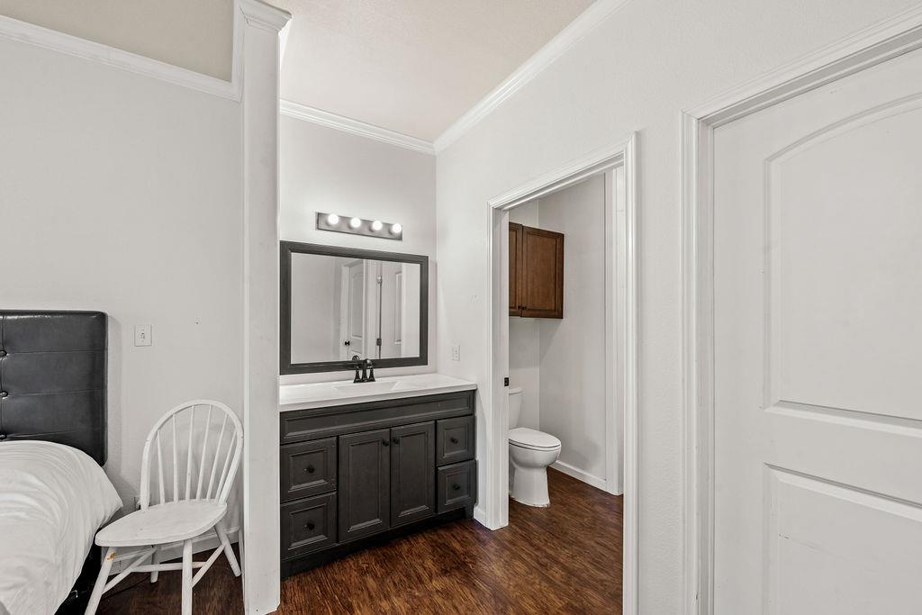 2795 W Highway 290, Dripping Springs, TX 78620