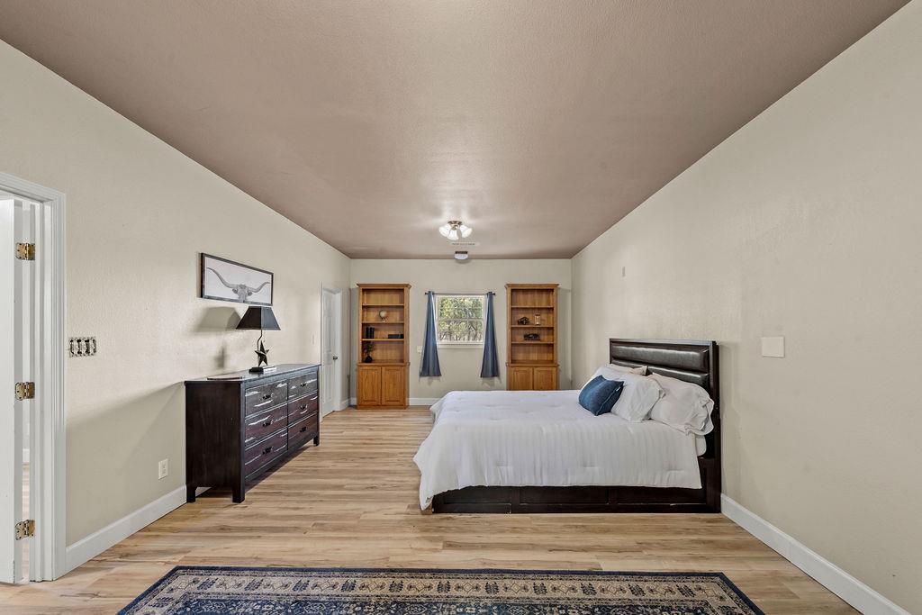 2795 W Highway 290, Dripping Springs, TX 78620