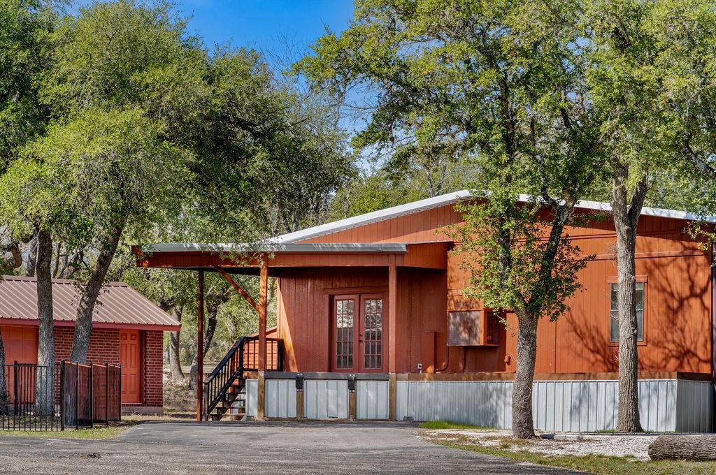 2795 W Highway 290, Dripping Springs, TX 78620