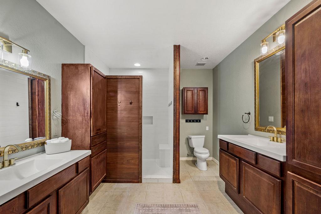 2795 W Highway 290, Dripping Springs, TX 78620