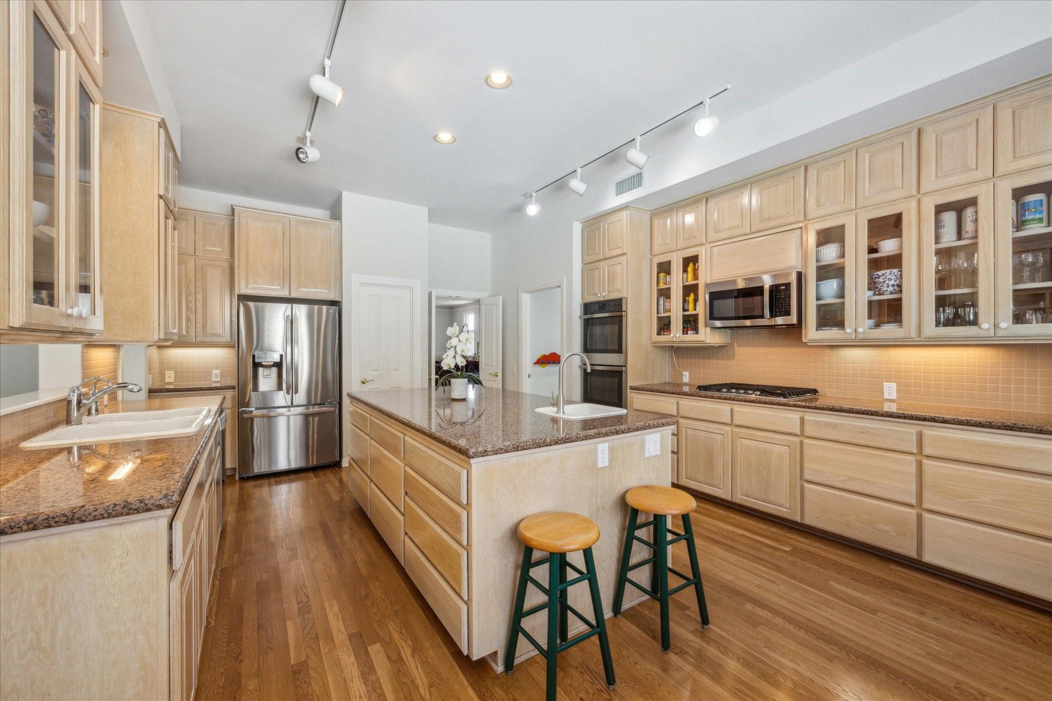 4307 Waterford Pl, Austin, TX 78731