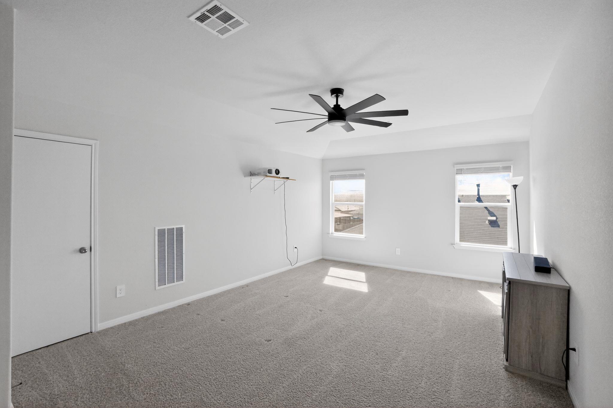 233 Bethpage Dr, San Marcos, TX 78666