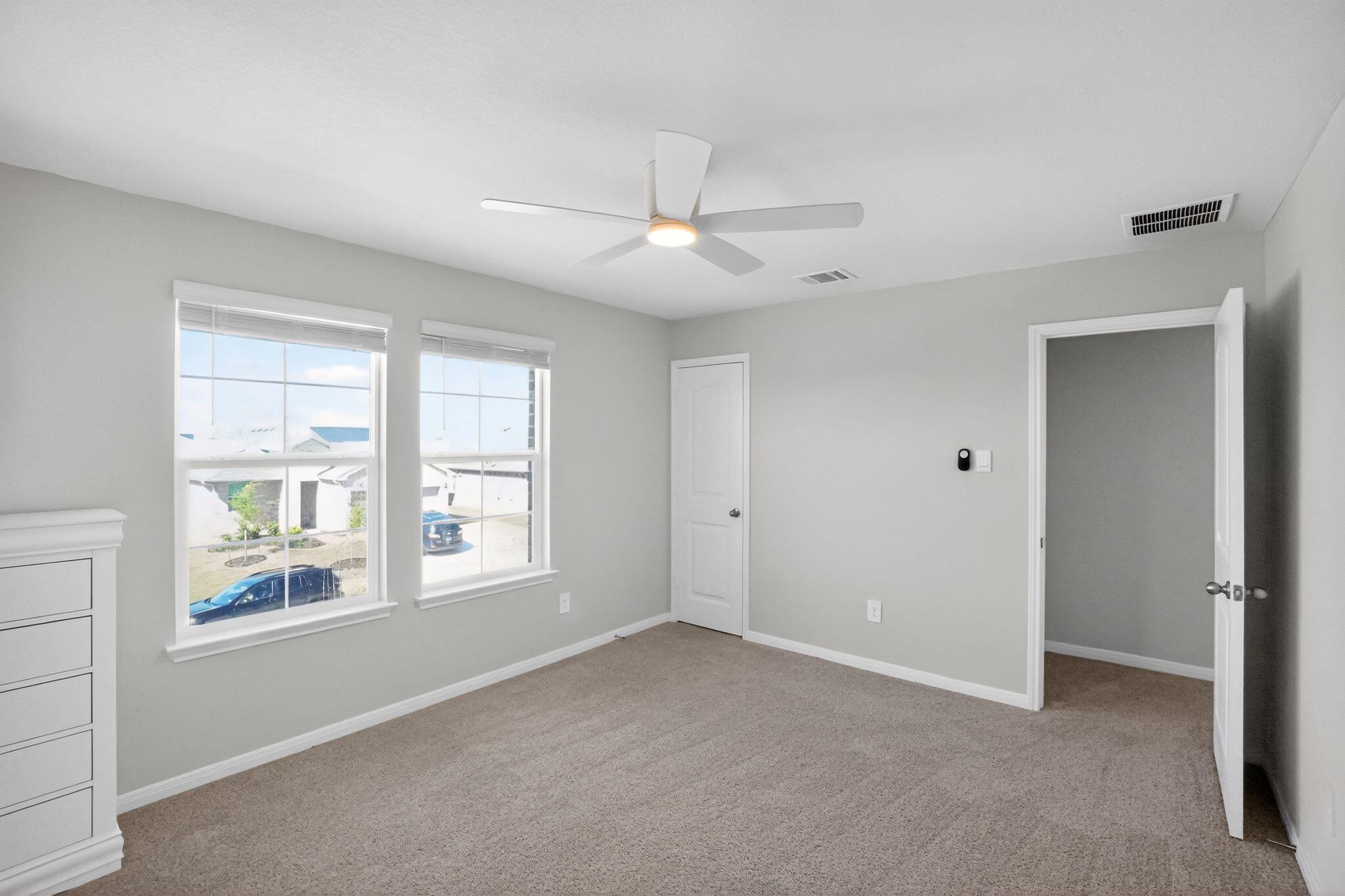 233 Bethpage Dr, San Marcos, TX 78666