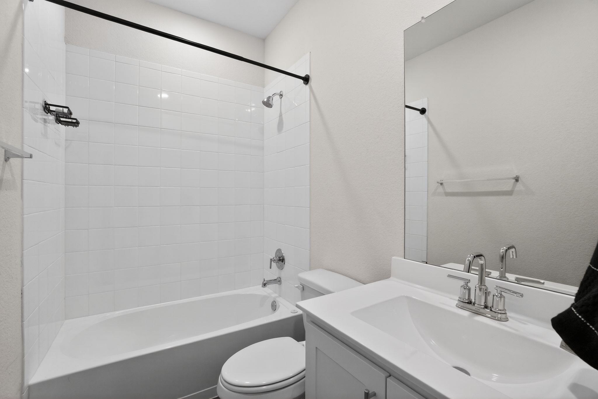 233 Bethpage Dr, San Marcos, TX 78666