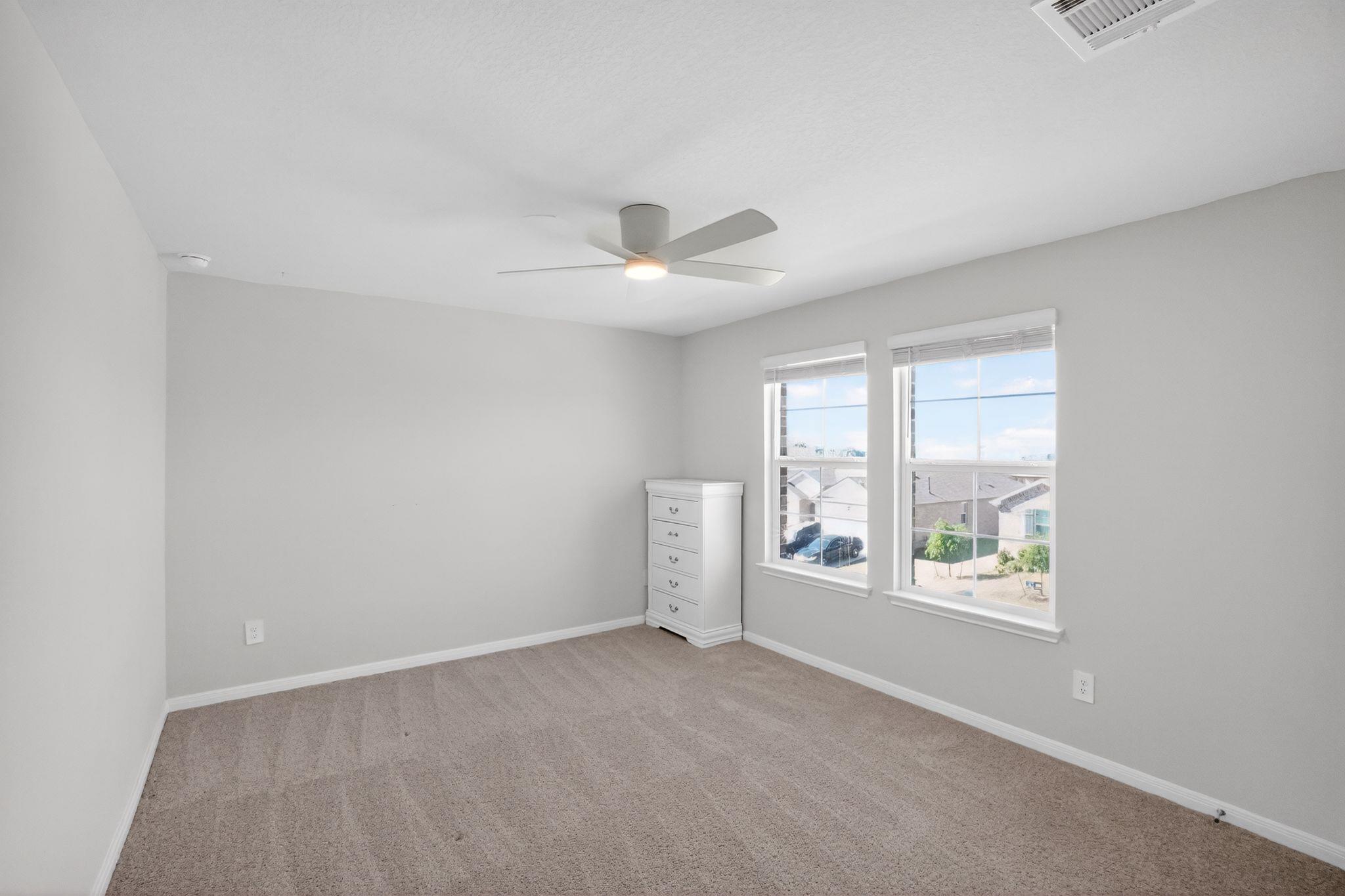 233 Bethpage Dr, San Marcos, TX 78666