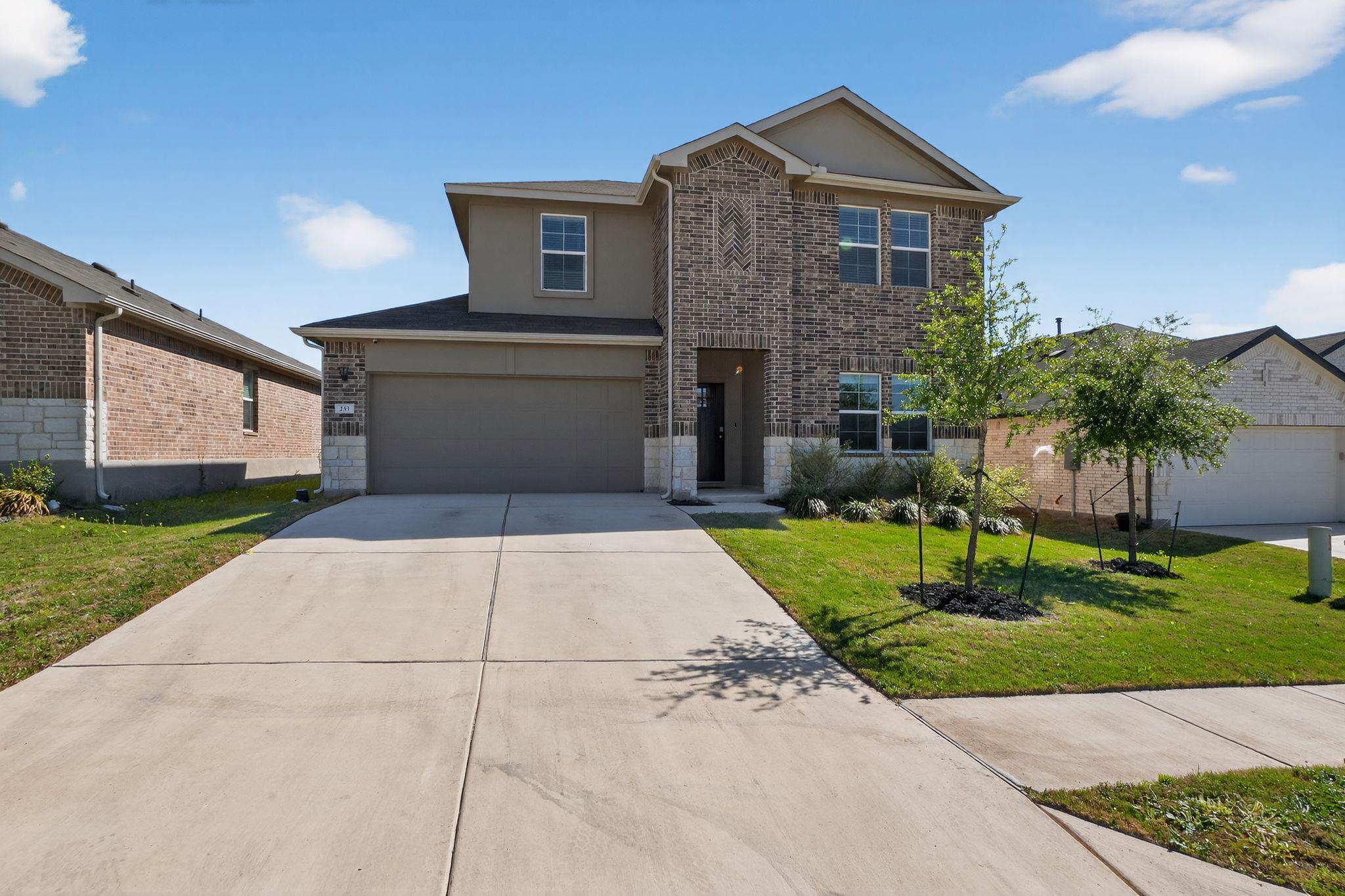 233 Bethpage Dr, San Marcos, TX 78666